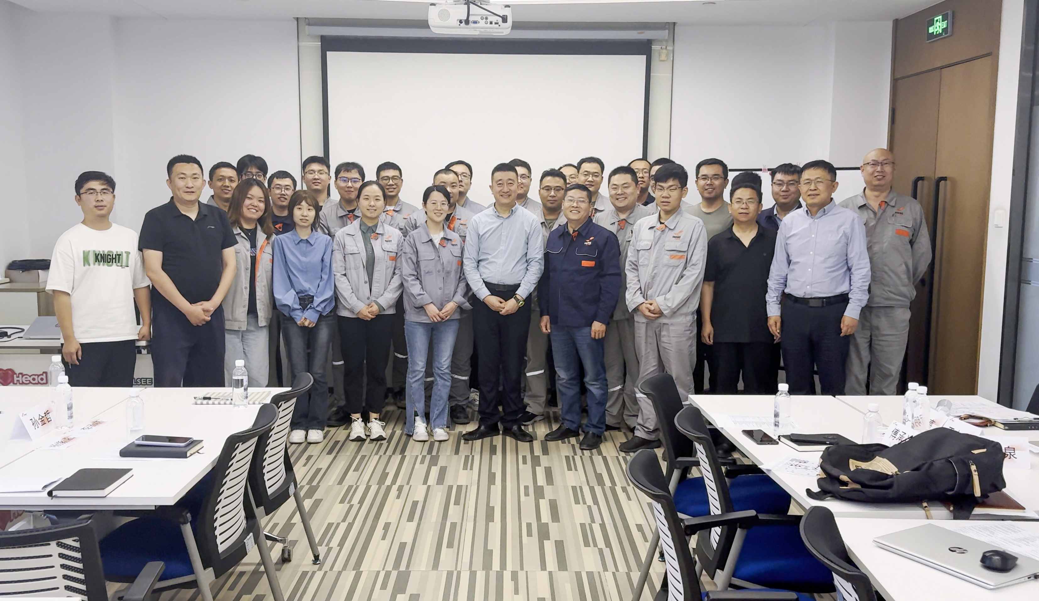 創(chuàng)新思維賦能未來(lái) | 2025年工程師俱樂(lè)部啟動(dòng)會(huì)暨首場(chǎng)《創(chuàng)新思維：TRIZ》培訓(xùn)圓滿收官！